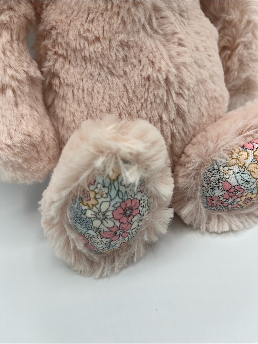 Jellycat Blossom Blush Bunny Rabbit Pink Floral Detail - Picture 2 of 6